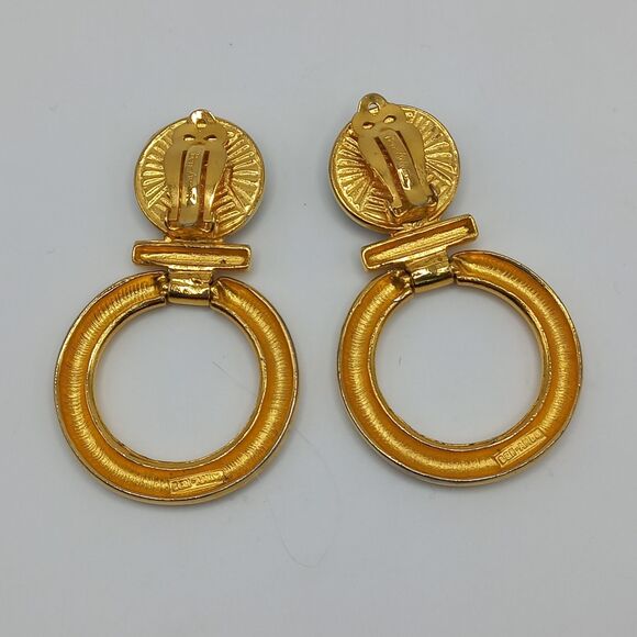 BEN AMUN chunky black gold necklace and bold door knocker earrings - Picture 5 of 12